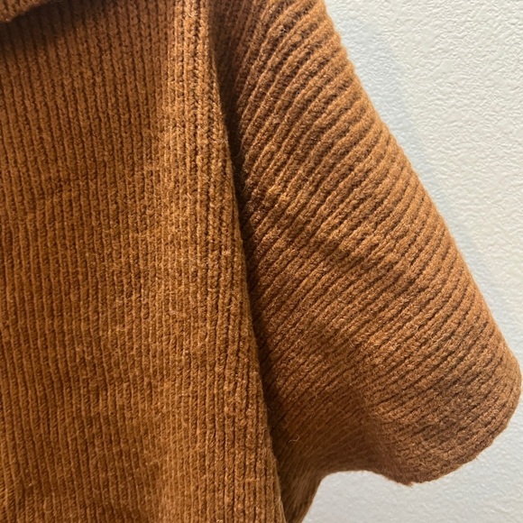 Ann Taylor Ribbed Zip Poncho Sweater - Picture 4 of 7